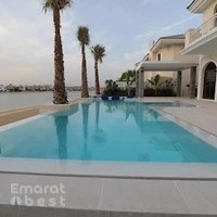 LakeYard swimming pool and landscaping