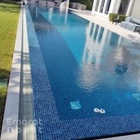 Sprinkler swimming pool