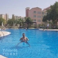 Discovery Gardens Pool 12