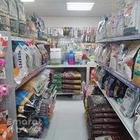 Parabath Pet Food And Accessories supplies