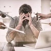 Dr Mohamed Al Garhy, Consultant Psychiatrist in Abu Dhabi استشاري طب نفسي في ابوظبي